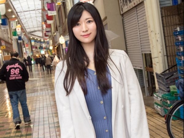 【母乳まみれの不倫人妻】『旦那じゃ足りないの…』2人の子持ちママが、出産直後の性欲爆発！母乳を飛び散らせながら、本能むき出しで不倫チ○ポに溺れるメス顔SEX！