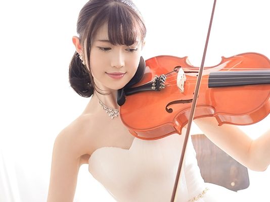 【エリート美少女の恥ずかしいデビュー】『こんなの初めて…』超名門大卒の清楚系美女がAVで大胆に変身！敏感なパイパンま○こがビクビク反応し、大量の愛液を撒き散らす！！♡