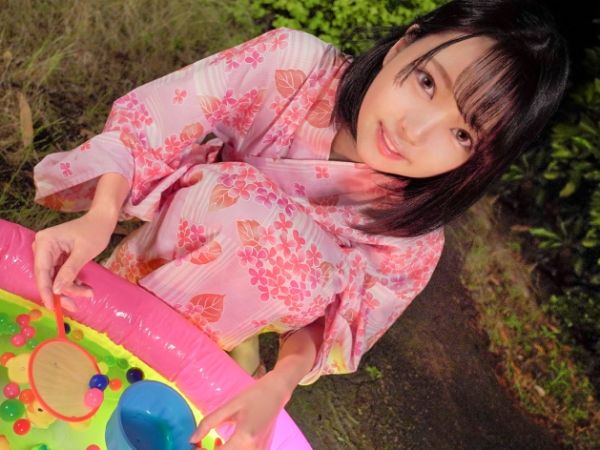 【童顔娘と温泉旅行で濃厚エッチ】一泊貸し切りでラブラブモード!ねっとりフェラでデカチンを味わい、発情した彼女と濃厚性交!幼さ残る顔と大人の色気のギャップにメロメロ♡